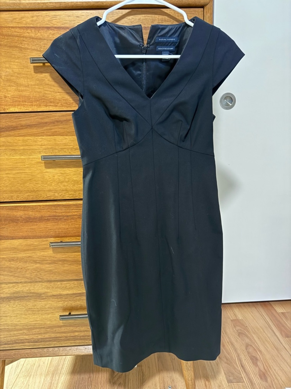 Banana Republic Black V-Neck Midi Sheath Dress